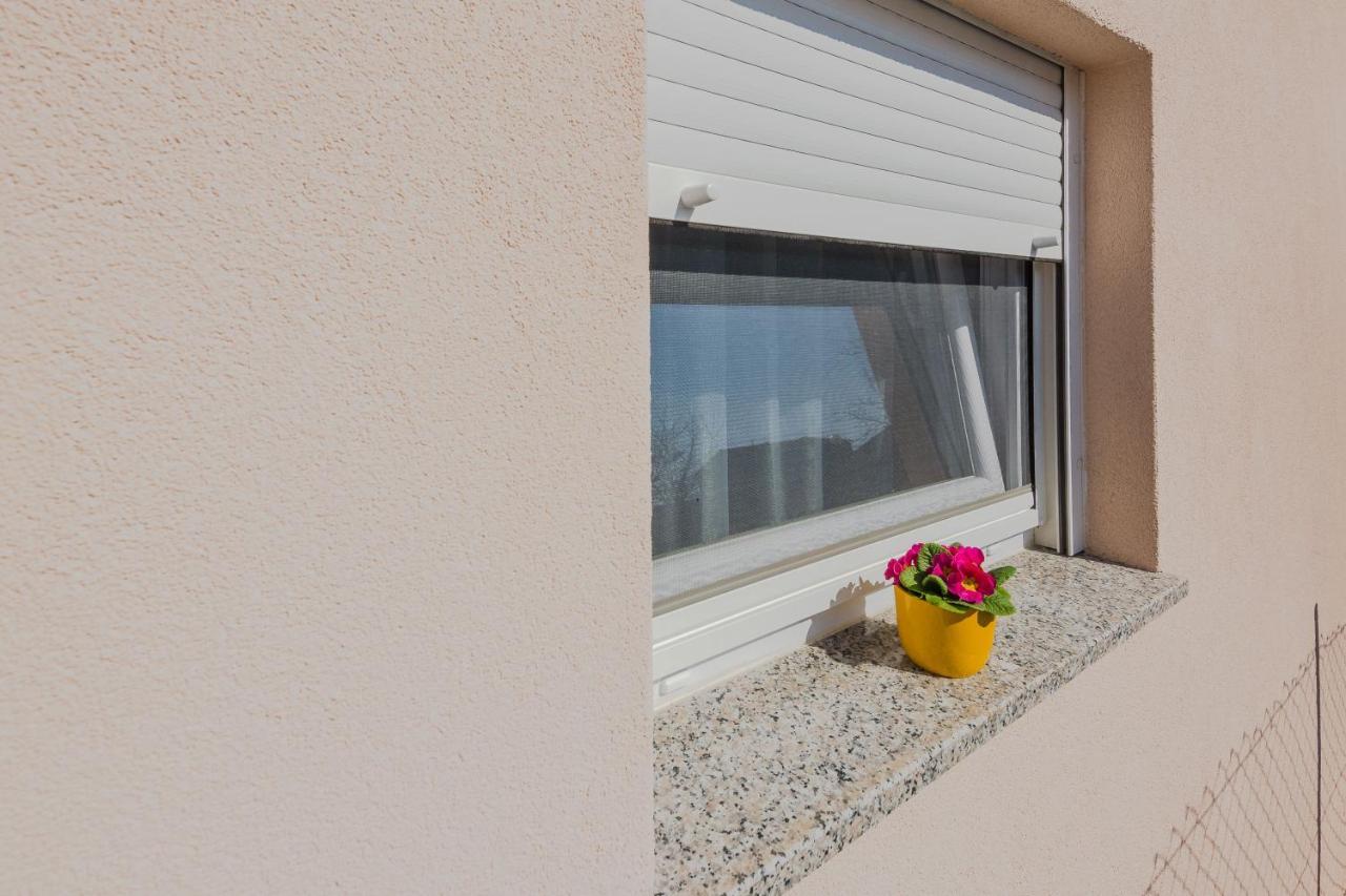 Lovely M&k In Peaceful Area - Apartament *