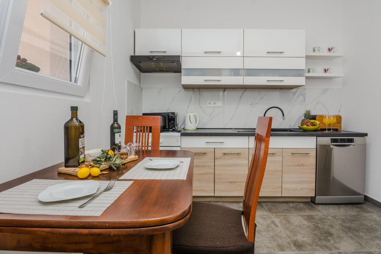 Lovely M&k In Peaceful Area - * Zadar