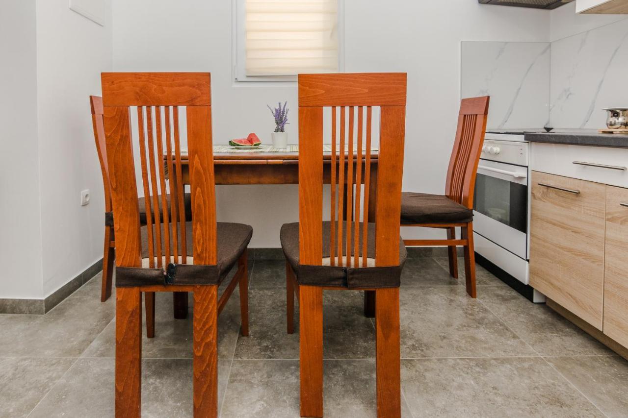 Apartament Lovely M&k In Peaceful Area -
