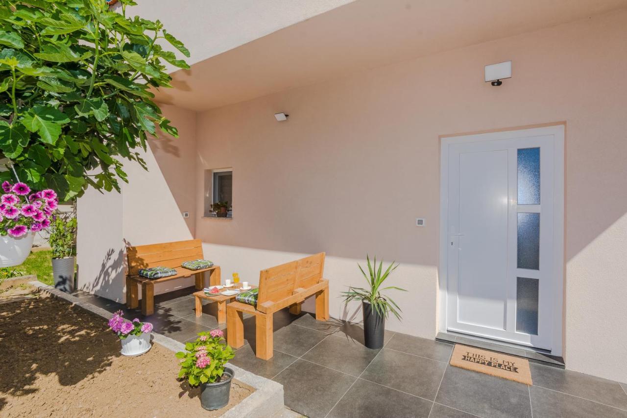 Lovely M&k In Peaceful Area - * Zadar
